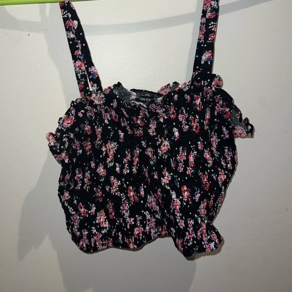 Forever21 cropped tank and cropped off the shoulder shirt. Size medium/small - Picture 6 of 7